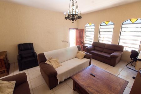 SALA de casa para alugar com 3 quartos, 192m² em Jardim Santa Genebra, Campinas