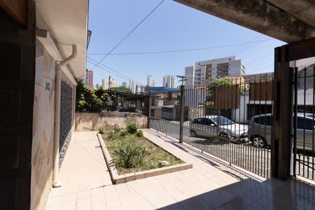 Casa à venda com 201m², 2 quartos e 7 vagas Casa à venda com 201m², 2 quartos e 7 vagasJardim