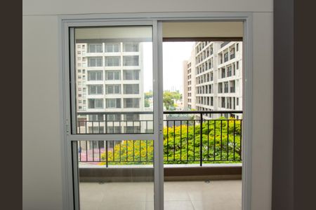 Varanda de kitnet/studio para alugar com 1 quarto, 36m² em Campo Belo, São Paulo