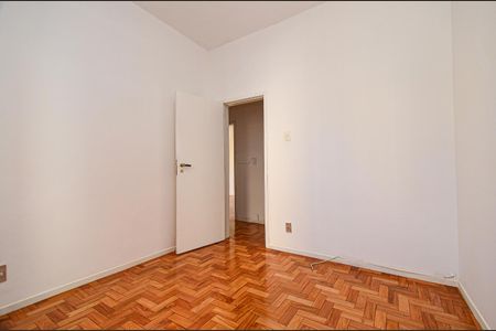 Apartamento para alugar com 135m², 3 quartos e 1 vaga Apartamento para alugar com 135m², 3 quartos e 1 vagaQuarto 1