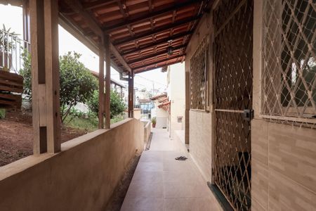 Casa à venda com 42m², 2 quartos e sem vaga Casa à venda com 42m², 2 quartos e sem vagaHall de entrada