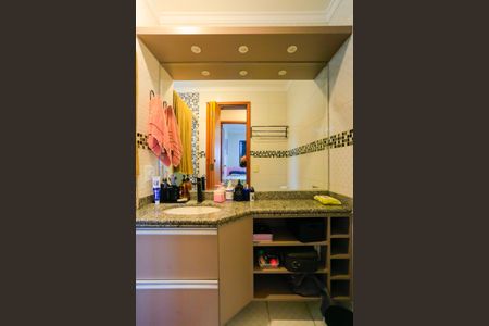 Apartamento à venda com 58m², 2 quartos e 2 vagasbanho