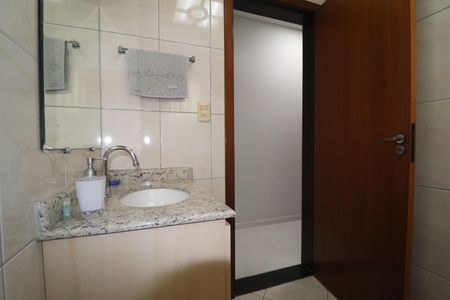 Lavabo de casa à venda com 3 quartos, 171m² em Parque das Nações, Santo André