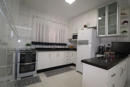 Casa à venda com 171m², 3 quartos e 3 vagasCozinha
