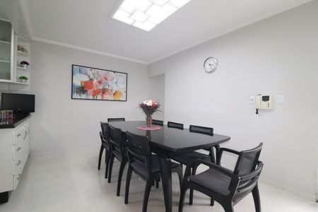 Casa à venda com 171m², 3 quartos e 3 vagasCopa