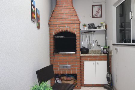 Casa à venda com 171m², 3 quartos e 3 vagasÁrea comum - Churrasqueira