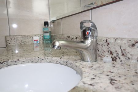 Casa à venda com 171m², 3 quartos e 3 vagasBanheiro da Suíte 2