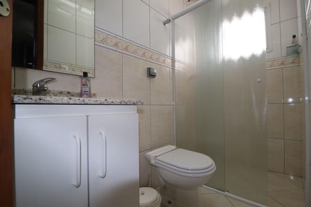 Casa à venda com 171m², 3 quartos e 3 vagasBanheiro da Suíte 2