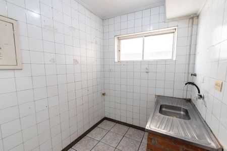 Cozinha de kitnet/studio para alugar com 1 quarto, 30m² em Liberdade, São Paulo