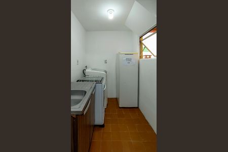 Cozinha de kitnet/studio para alugar com 1 quarto, 27m² em Cidade Baixa, Porto Alegre