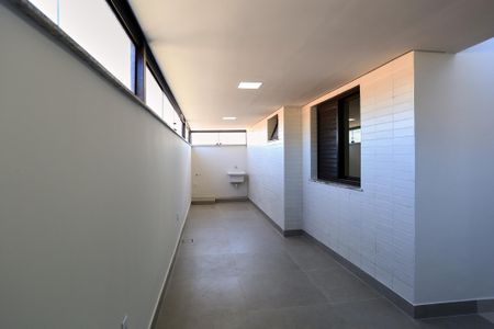 Apartamento para alugar com 115m², 3 quartos e 3 vagas Apartamento para alugar com 115m², 3 quartos e 3 vagasÁrea Privativa