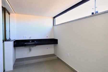 Apartamento para alugar com 115m², 3 quartos e 3 vagas Apartamento para alugar com 115m², 3 quartos e 3 vagasÁrea Privativa
