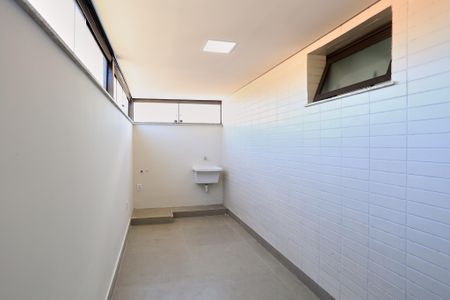 Apartamento para alugar com 115m², 3 quartos e 3 vagas Apartamento para alugar com 115m², 3 quartos e 3 vagasÁrea de Serviço
