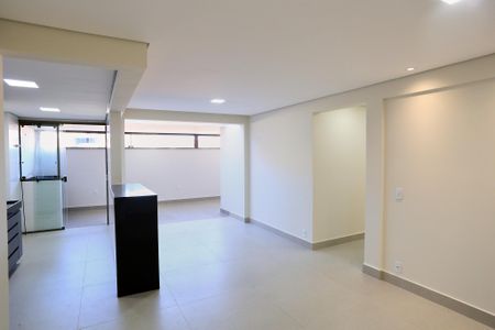 Apartamento para alugar com 115m², 3 quartos e 3 vagas Apartamento para alugar com 115m², 3 quartos e 3 vagasSala/Cozinha