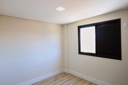 Apartamento para alugar com 115m², 3 quartos e 3 vagas Apartamento para alugar com 115m², 3 quartos e 3 vagasQuarto