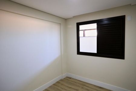 Apartamento para alugar com 115m², 3 quartos e 3 vagas Apartamento para alugar com 115m², 3 quartos e 3 vagasQuarto 1