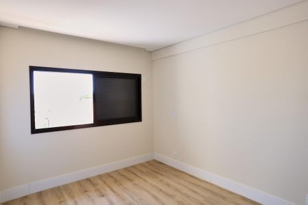 Apartamento para alugar com 115m², 3 quartos e 3 vagas Apartamento para alugar com 115m², 3 quartos e 3 vagasSuíte
