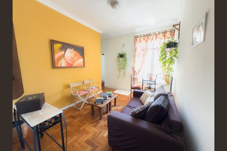 Sala de apartamento à venda com 3 quartos, 70m² em Olaria, Rio de Janeiro