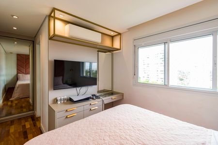 Apartamento à venda com 129m², 3 quartos e 2 vagasSuíte 1