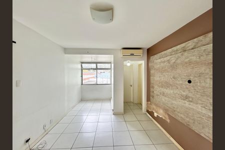 Sala de apartamento à venda com 1 quarto, 50m² em Ideal, Porto Alegre