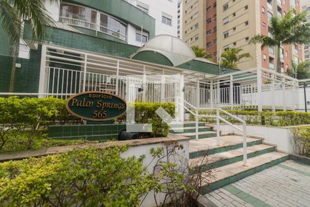 Apartamento para alugar com 70m², 3 quartos e 2 vagasFachada