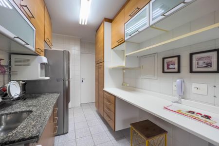 Apartamento para alugar com 70m², 3 quartos e 2 vagasCozinha 