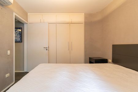 Apartamento à venda com 44m², 1 quarto e 1 vagaQuarto