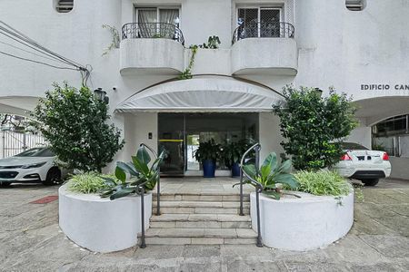 Apartamento à venda com 44m², 1 quarto e 1 vagaFachada