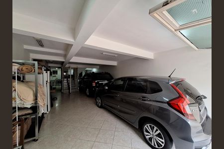 Casa à venda com 135m², 3 quartos e 3 vagasGaragem