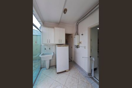 Casa à venda com 135m², 3 quartos e 3 vagasQuintal