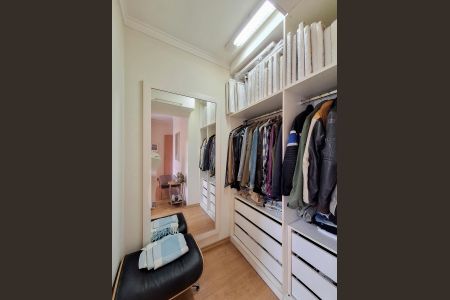 Casa à venda com 135m², 3 quartos e 3 vagasCloset Quarto 3