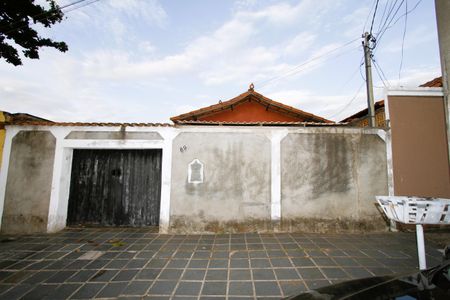 Casa à venda com 219m², 4 quartos e 4 vagascasa 2