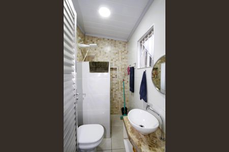 Casa à venda com 219m², 4 quartos e 4 vagasBanheiro 2 casa 2