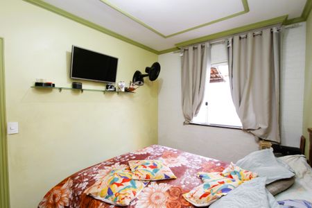 Casa à venda com 219m², 4 quartos e 4 vagasQuarto 2