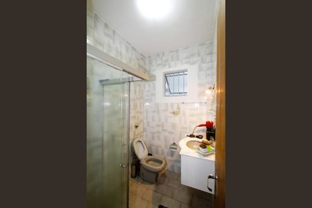 Casa à venda com 219m², 4 quartos e 4 vagasBanheiro 1 CASA 2