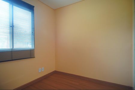 Quarto 1 de apartamento para alugar com 3 quartos, 80m² em Santos Dumont, São Leopoldo