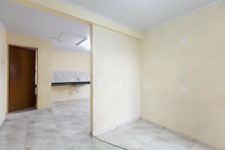 Sala de casa para alugar com 3 quartos, 65m² em Jardim Santa Maria, São Paulo
