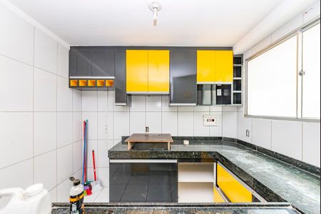 Apartamento à venda com 100m², 2 quartos e 1 vagaCozinha