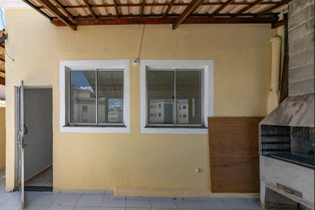 Apartamento à venda com 100m², 2 quartos e 1 vagaVaranda