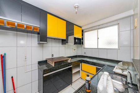 Apartamento à venda com 100m², 2 quartos e 1 vagaCozinha