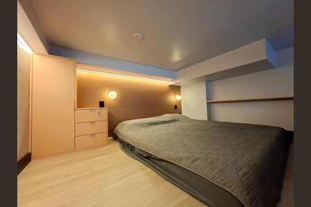 Quarto de apartamento para alugar com 1 quarto, 36m² em Indianópolis, São Paulo