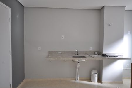 Apartamento à venda com 29m², 1 quarto e sem vagaÁrea comum - Salão de festas