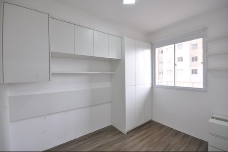 Quarto Suíte de apartamento para alugar com 1 quarto, 29m² em Parque Vitoria, São Paulo