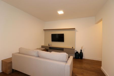 Sala de apartamento para alugar com 2 quartos, 64m² em Jardim Bela Vista, Santo André