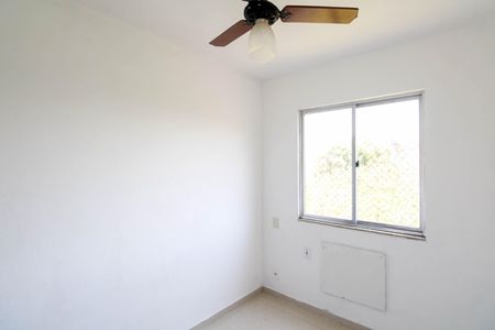 Quarto 1 de apartamento para alugar com 3 quartos, 53m² em Campo Grande, Rio de Janeiro