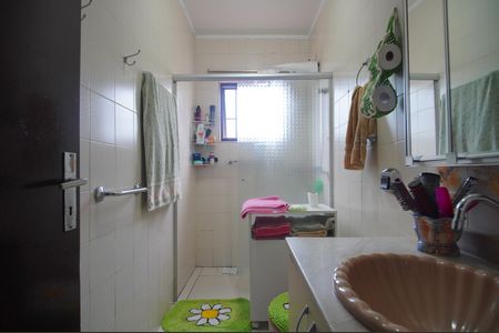 Casa à venda com 135m², 3 quartos e 2 vagasBanheiro da Suíte