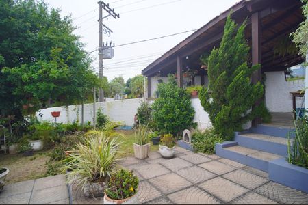 Casa à venda com 135m², 3 quartos e 2 vagasJardim