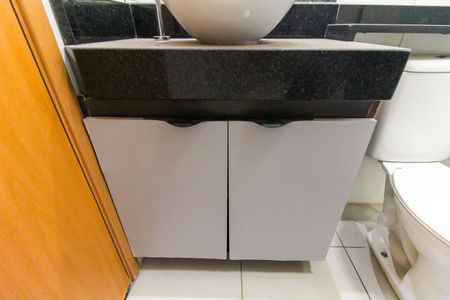 Apartamento para alugar com 43m², 2 quartos e 1 vaga Apartamento para alugar com 43m², 2 quartos e 1 vagaBanheiro Social