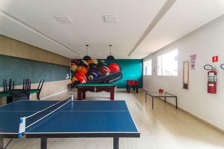 Apartamento para alugar com 43m², 2 quartos e 1 vaga Apartamento para alugar com 43m², 2 quartos e 1 vagaÁrea comum - Espaço de jogos