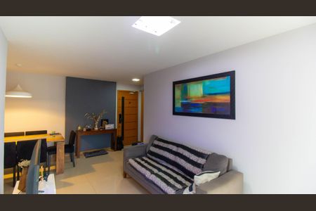 Apartamento à venda com 88m², 2 quartos e 1 vagaSala